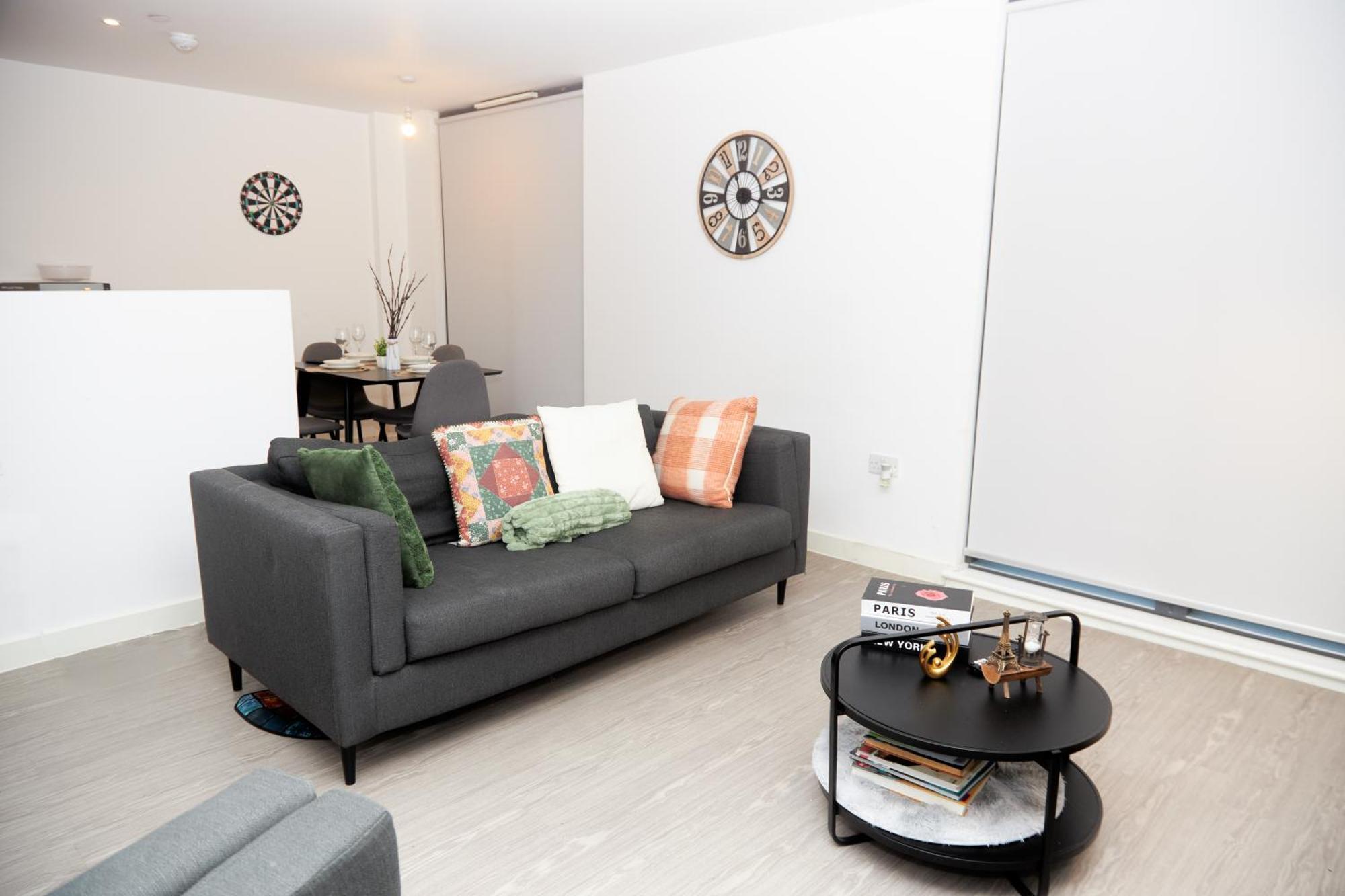 Obi'S House&Suites - Luxury 2Bed Duplex Apartment With Balcony Manchester Luaran gambar